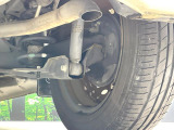 お車を安心してお乗りいただく為には、足回りの定期点検が欠かせません。サービスサポート(有償保証)では無料点検もご提供しており、安心のカーライフをお過ごしいただけるサポート体制が整っています。