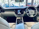 V60クロスカントリー T5 AWD プロ 4WD 4WD 本革シート