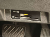今では必需品のETCもパネルデザインにフィットするビルトインタイプなので、見た目もスッキリとしています