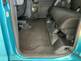 足元は広々♪しっかり内装ルームクリーニングを実施しています。車に自信があるからこそ、是非一度ご来店頂き見てもらえると幸いです。