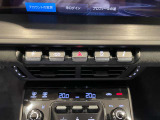 各種操作スイッチ。