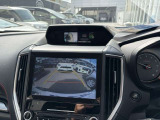 バックガイドモニターで、後方を確認しながら安心して駐車することができます。運転初心者も熟練者も必須の機能ですよ!