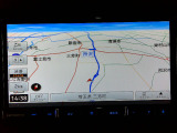 ナビゲーション装備。多彩な機能で快適ドライブをアシスト。オーディオ機能も充実していますね。