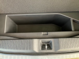 車輛入庫時には、お客様より詳しくお話をお伺いさせて頂き、プロの査定士3名が「修復歴の有無」「不具合箇所の確認」等のチェックを行っておりますので、より安心してお乗り頂けます♪