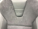 しっかりとホールド感のあるシートです。