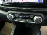 車内を年中快適に保ってくれるオートエアコン。