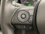 運転中、オーディオの操作をしてて、ハッとしたことはありませんか?ステアリングスイッチは、運転中でもハンドルでオーディオの操作が可能です。安全なドライブをサポートします。