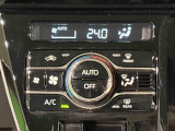 車内空調は&rdquo;AUTOエアコン&rdquo;にお任せ。運転に集中出来ますよ!