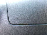 助手席側にもエアバックが装備しています。