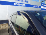 前後ドアバイザー付き