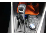 MTモード付。発進時やシフトチェンジ時もストレスなくマニュアル運転を楽しめます♪