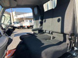 清潔なキャビン内☆運転ラクラク6AT!