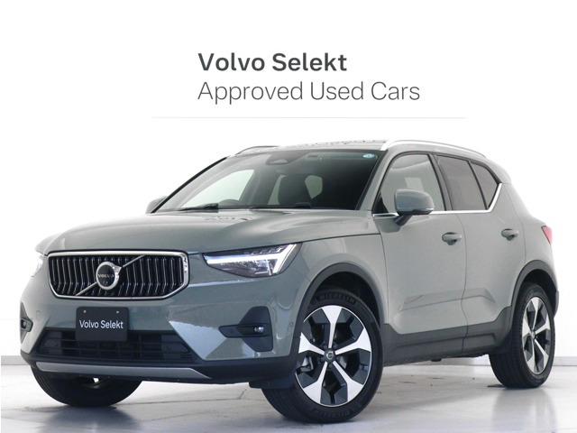 XC40 ウルトラ B4 AWD 4WD