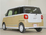 当社では、お客様に安心してお車をお選びいただくため、ご購入前に現車のご確認をお願いしております。