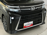 ヘッドライトには目立つくすみも無くクリアに仕上がっております。ポリッシャーでのみがきの工程を取り、ツヤのあるキレイな状態へ。