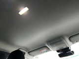 純正のLED室内灯です
