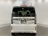 購入後も自社指定整備工場完備でお客様の愛車をしっかりサポート致します!御納車時には安全かつ安心してお乗り頂けるようホンダ専門知識を持つ整備スタッフが点検・整備・装備も説明をしてお渡ししております。