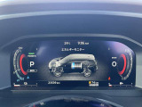 スピードメーターのディスプレイに車両状態や設定を表示できます。