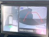 【アラウンドビューモニター】専用のカメラにより、上から見下ろしたような視点で360度クルマの周囲を確認することができます☆死角部分も確認しやすく、狭い場所での切り返しや駐車もスムーズに行えます。