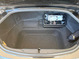 普段のお買い物や通勤、送迎等に十分な荷室スペースを確保しております。