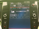 BluetoothやUSBなど、利用する音源を画面から選べるオーディオ機能を備えています。好みの音楽を楽しみたいときも、表示を見ながら選択しやすい仕様です。