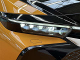 ○暗い夜道も明るく照らします○LEDヘッドライト装着車! 夜間のドライブも安心ですね♪消費電力が少なくて明るいなんて、◎です☆