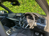 Audiのインテリアはエクステリア同様、優れたデザイン性とクオリティ、そして機能性を兼ね備えております。