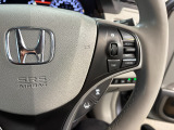 ホンダセンシング付きです!様々な安全装備と運転支援装置があなたを危険から守り運転の負担も軽減してくれます!操作は簡単ですので心配はしないで下さい。