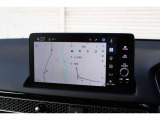 Honda CONNECT対応の純正ナビゲーション装備。ナビとしてだけでなく、Honda CONNECTの性能を存分に発揮させられます!