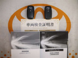 スマートキー付。取扱説明書とメンテナンスノートもあります☆品質評価シート付いてます!トヨタ認定中古車ライト!!