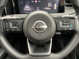 ハンドルには各種スイッチがありますが、運転中でも操作がしやすくなっております。