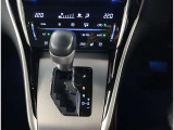 シフトチェンジする時のレバーが動かしやすく、握りやすいです^^