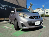ヘッドライトはワイドに照らすハロゲン光源