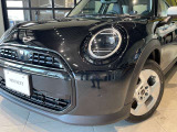 お車の詳細につきましては、弊社営業スタッフまでお気軽にご連絡下さい。全国のお客様からのお問合せをお待ち致しております。