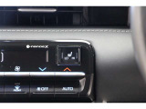 寒い日はすぐにあたたかくなるシートヒーターは重宝します。暖房を控えめにすることで燃費の向上にもなります。車内の空気が汚れたり乾燥したりする心配も減ります。