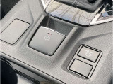 ■電子パーキングブレーキ/AVH(オート・ビークル・ホールド)信号待ちや渋滞で停車した際、ブレーキペダルから足を離しても車の停止状態を自動で維持する機能!