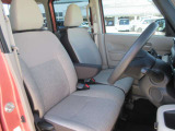 視界が良く運転性の良いフロントシート