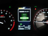 後退時出力抑制機能でアクセルの踏み間違いなどヒヤッとする場面でも衝突回避、被害軽減が期待できます!!