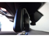 自動防眩機能を備えたルームミラー。ETC車載器を搭載しておりスタイリッシュかつ機能性を兼ね備えております。まずは、お電話等でお気軽にお問い合わせくださいませ。 0078-6002-582225 BPS姫里へ