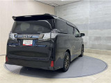 お車をご購入時のみご入会頂ける「メンテナンスパスポートUプラン」がございます。定期点検と次回車検整備費用を前払い頂くことでお得に整備をお受け頂けます。