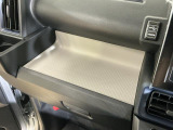 初めての中古車選びも安心!スタッフが親身にご案内します♪