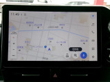 DCM(専用通信機)を装備したコネクティッドナビです。なお無償でのご利用期間は限定(令和10年5月まで)されています。詳しくは営業スタッフにお問い合わせください。
