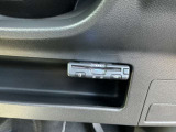 ここに ETC付いております。高速道路の料金所もスイスイ♪