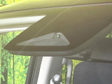 【ホンダセンシング】走行中に前方の車両等を認識し、衝突しそうな時は警報とブレーキで衝突回避と被害軽減をアシスト。より安全にドライブをお楽しみいただけます。