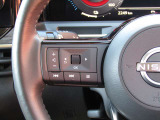 ステアリングスイッチ付きです。運転に集中できます。