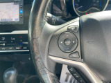 【ステリモ】ステアリングリモコンスイッチにてオーディオ操作可能となっております。運転にも集中できます。