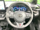 【純正革巻きステアリング】上質な革を使用することで、手にしっかり馴染みとても運転しやすいハンドルです♪
