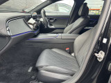 納車前にはメーカーの規定に基づき、認定中古車としてしっかりとした整備を行い、ご納車させて頂きます。しっかりと整備を行い、リフレッシュした愛車をお客様のお手元にお届けいたします。