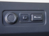 ラゲッジルーム内 ◆シガーソケット(DC12V)&1500Wコンセント電源◆