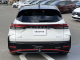 プライバシ-ガラスが装備されています。外を見るときは気にならずに、後方車両から車内が見えにくい設計です。